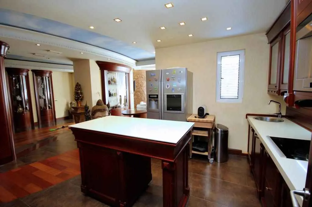 FIRST AND SECOND FLOOR OF A HOUSE FOR SALE IN ŠUŠANJ – 322 m², FULLY FURNISHED